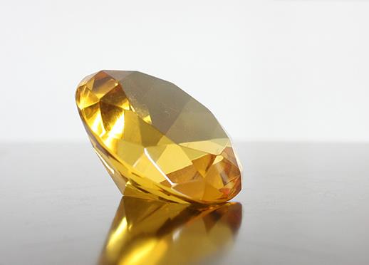 黄水晶的功效与作用有什么 黄水晶的寓意有什么